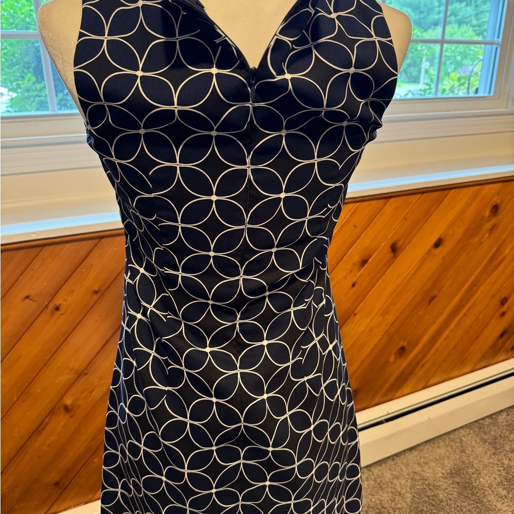 Ann Taylor Dress Black/Blue White pattern size 2 zipper back sleeveless - Picture 3 of 12